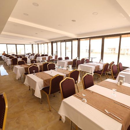 Iyaspark Hotel Іспарта Екстер'єр фото